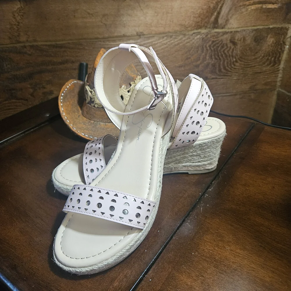 Jessica Simpson Light Pink Sandals💗